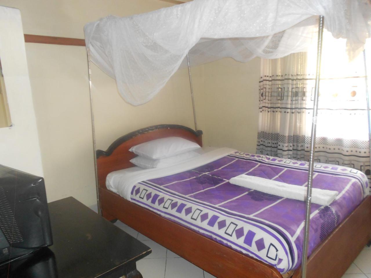 Riversand Hotel Kisumu Eksteriør bilde