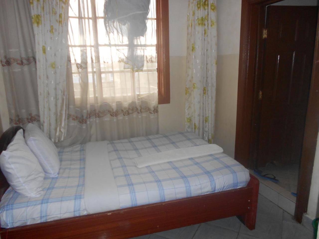 Riversand Hotel Kisumu Eksteriør bilde