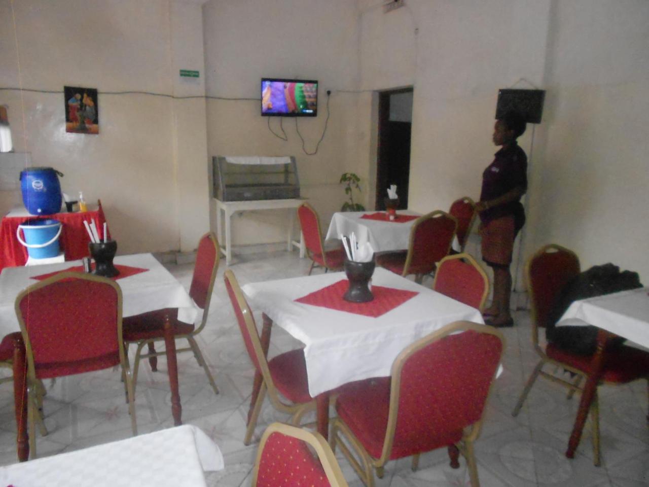 Riversand Hotel Kisumu Eksteriør bilde