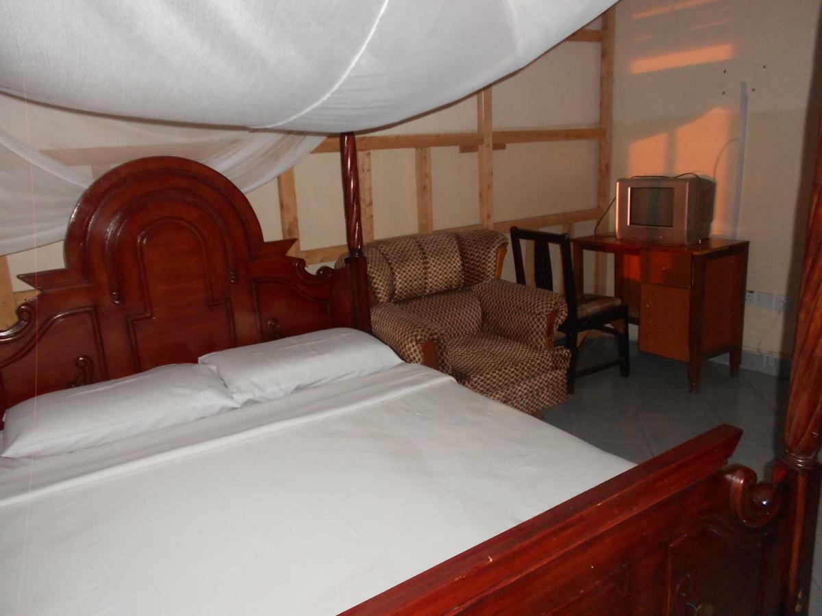 Riversand Hotel Kisumu Eksteriør bilde