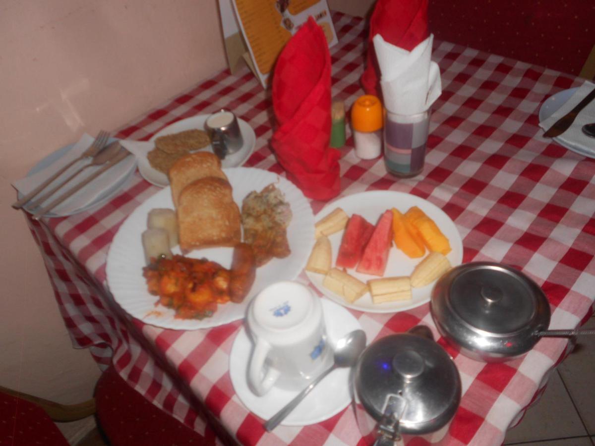 Riversand Hotel Kisumu Eksteriør bilde